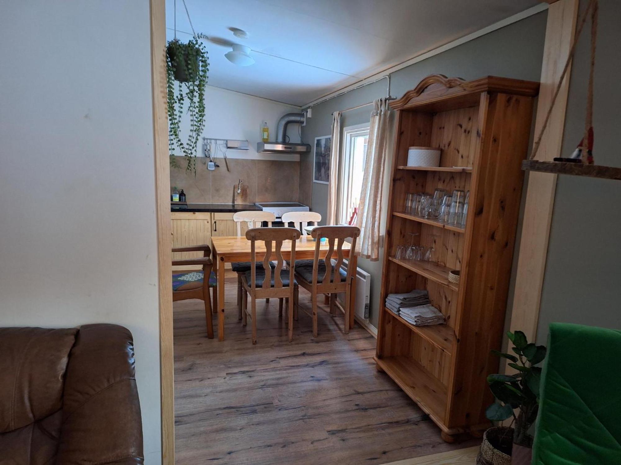 Hostel And Vandrarhem Lupin Naturcamping Lagom Gräsmark Eksteriør billede